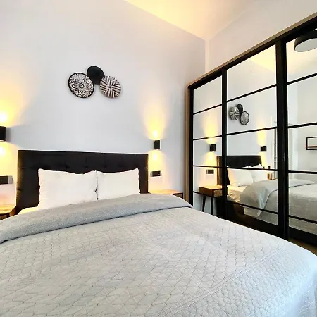 Apartamento 10 Council Square Braşov Exterior foto
