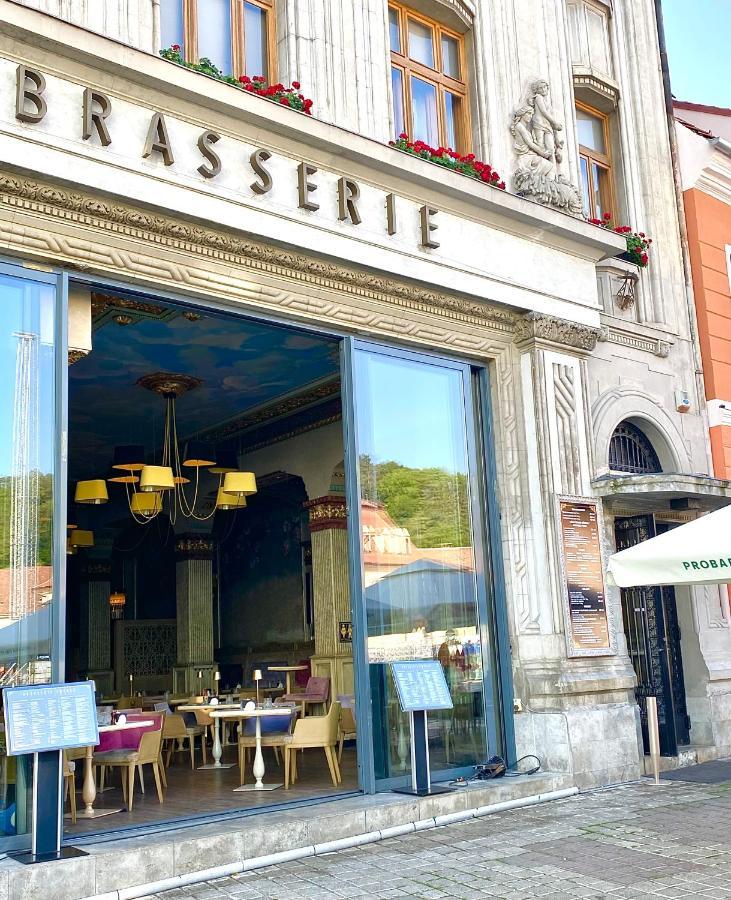 10 Council Square Apartamento Braşov